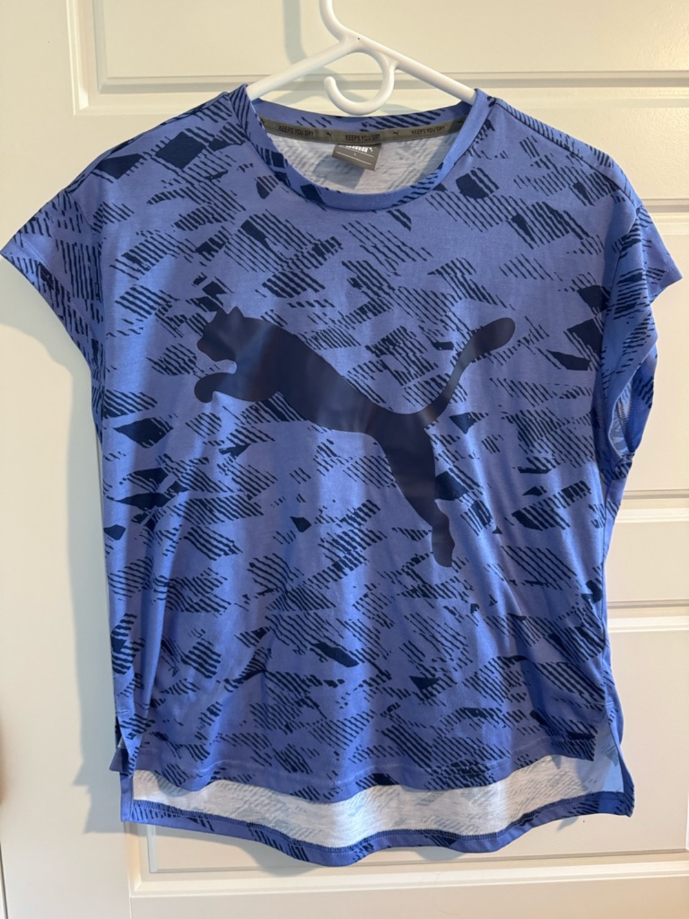 Puma Cap Sleeve Athletic T-Shirt, Purple Print, Size L